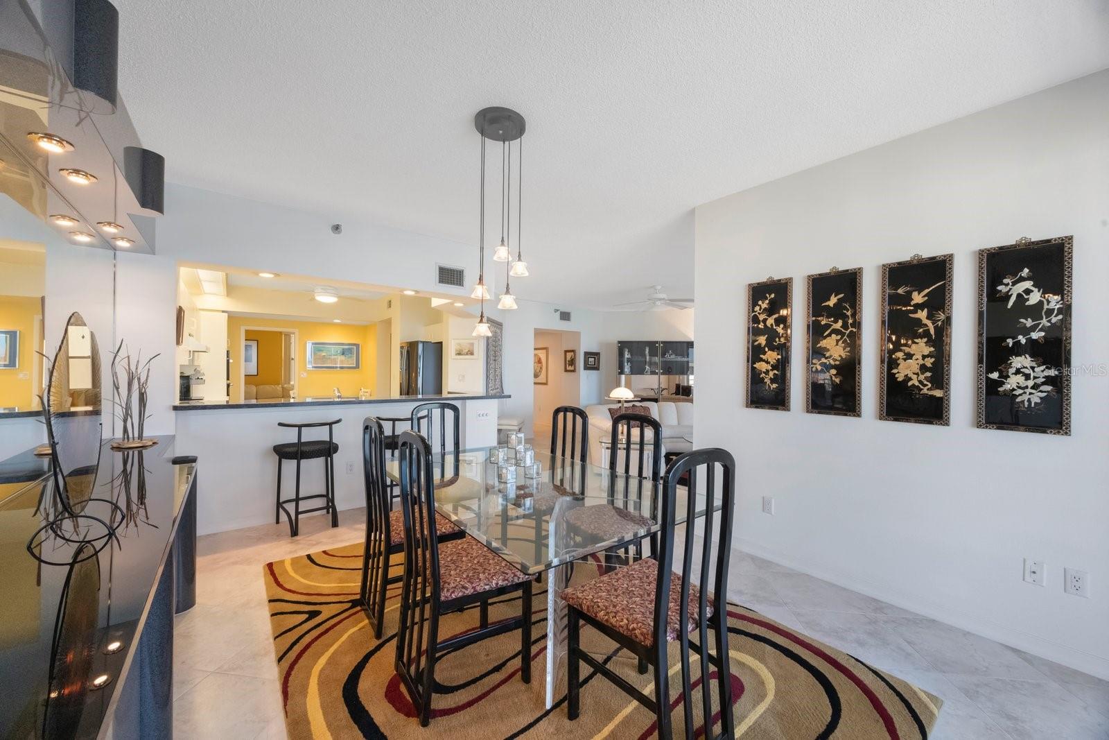 HARBOURSIDE CONDO - Residential