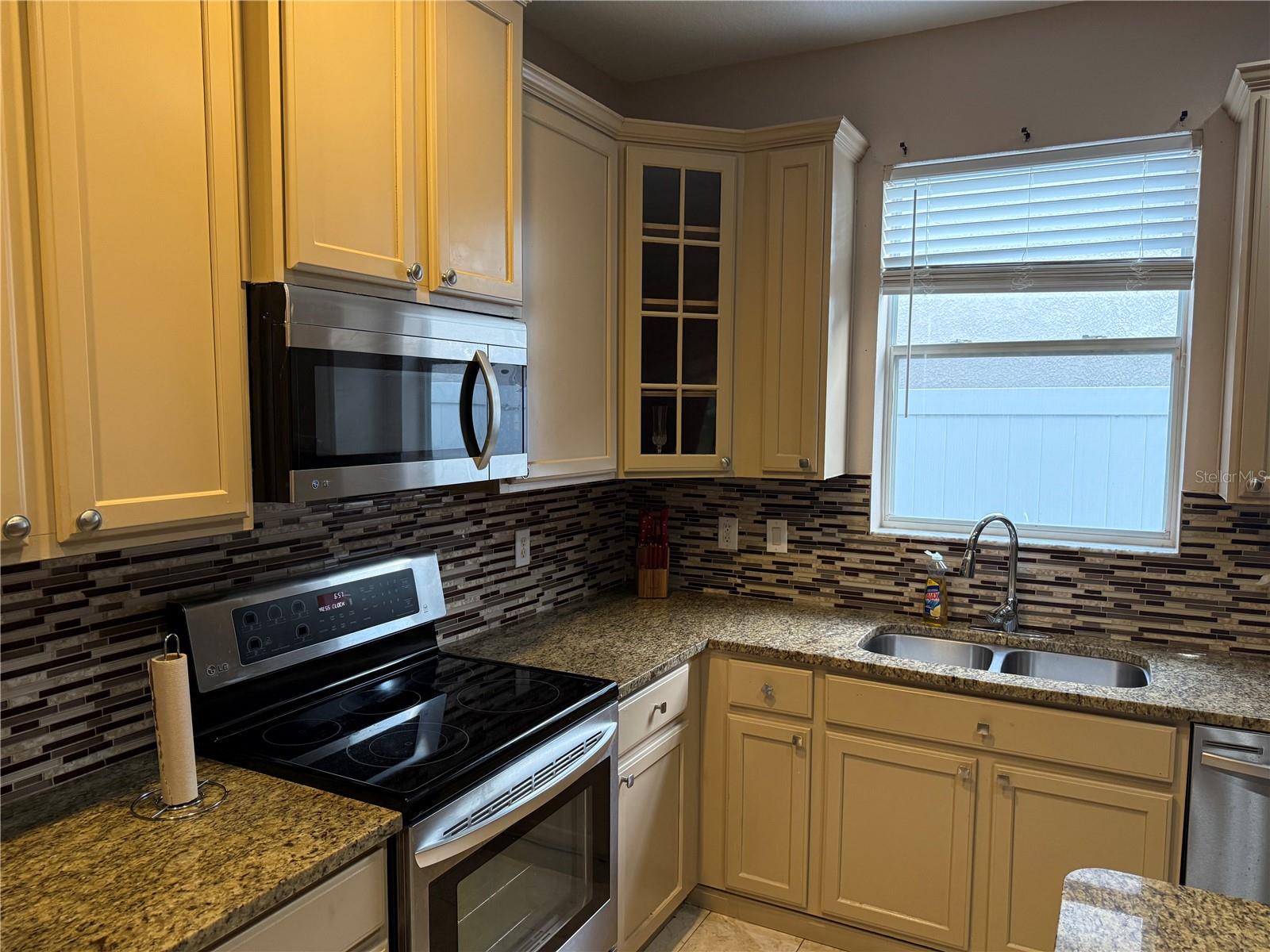 KINGSWAY PH 2 - Residential Lease
