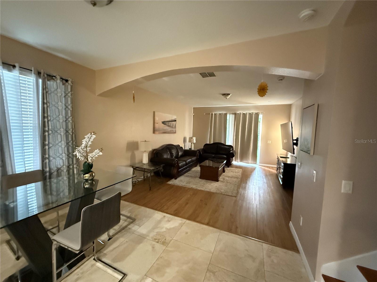 KINGSWAY PH 2 - Residential Lease