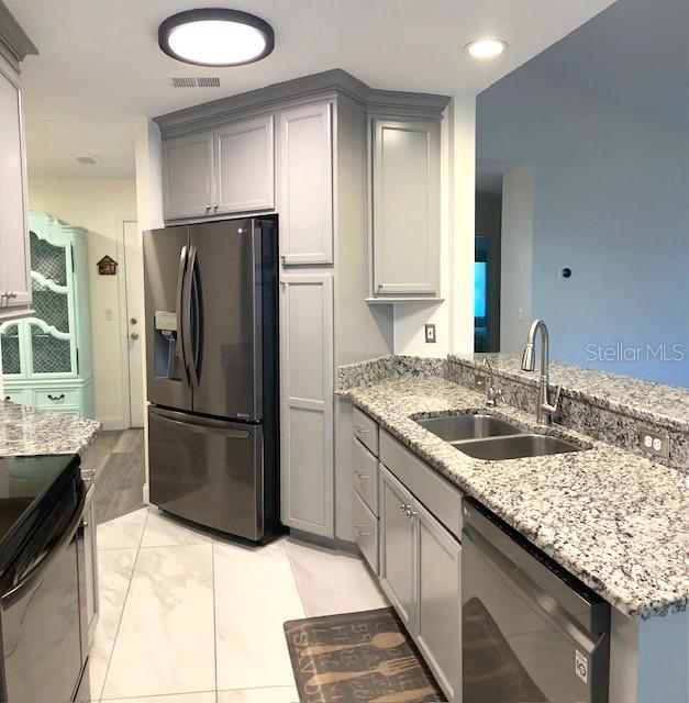 LANCASTER IV CONDO PH - Residential Lease