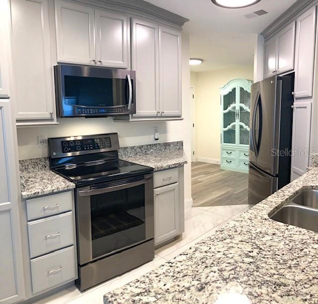 LANCASTER IV CONDO PH - Residential Lease