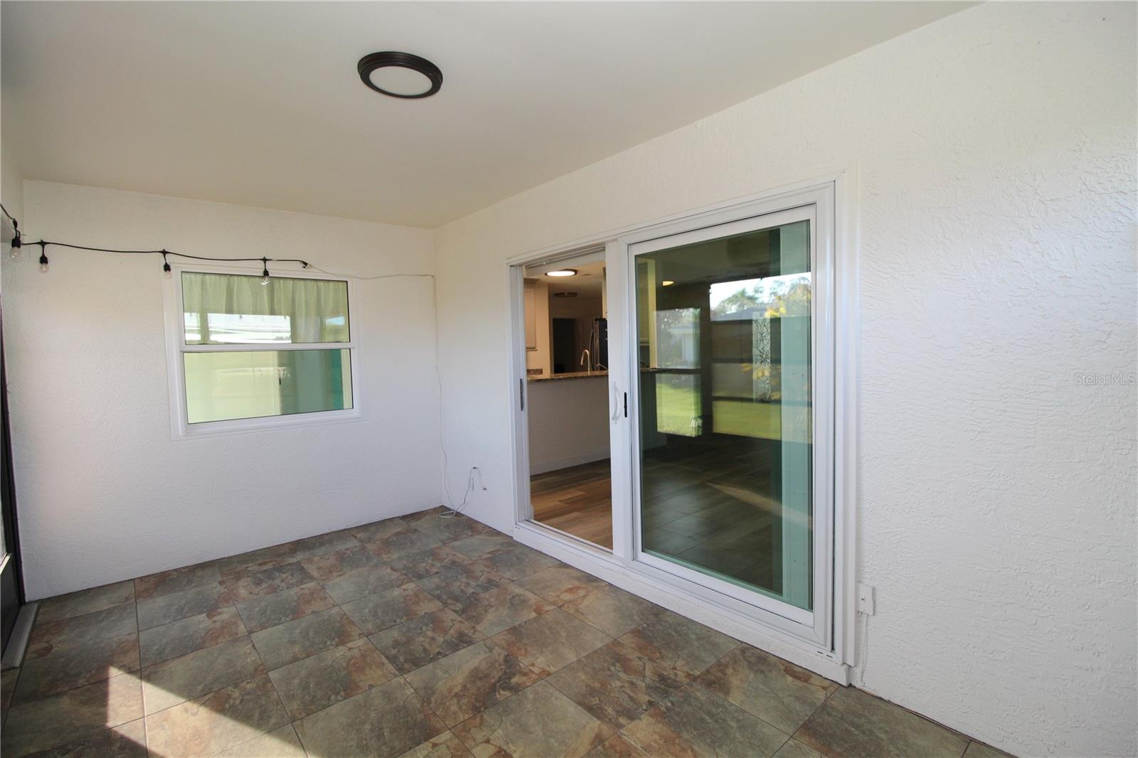 LANCASTER IV CONDO PH - Residential Lease