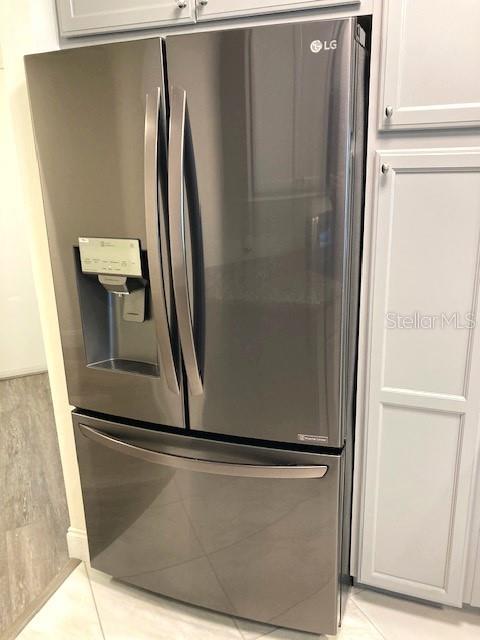 LANCASTER IV CONDO PH - Residential Lease