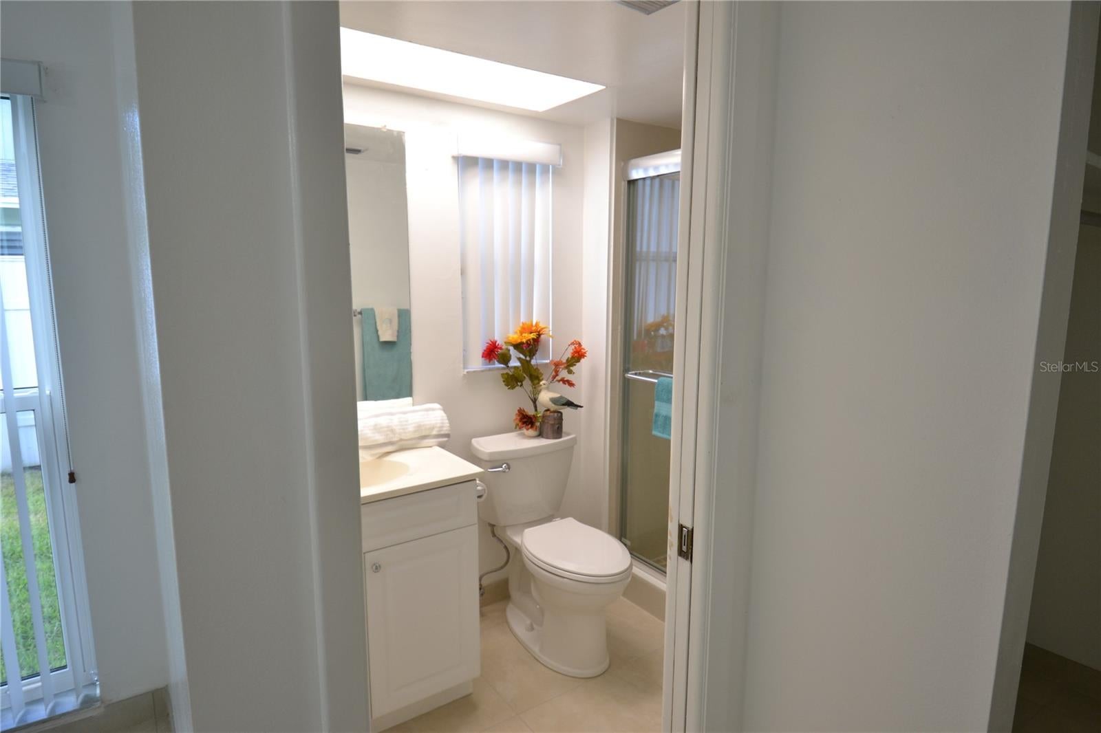 WOODGATE OF COUNTRYSIDE - Residential Lease