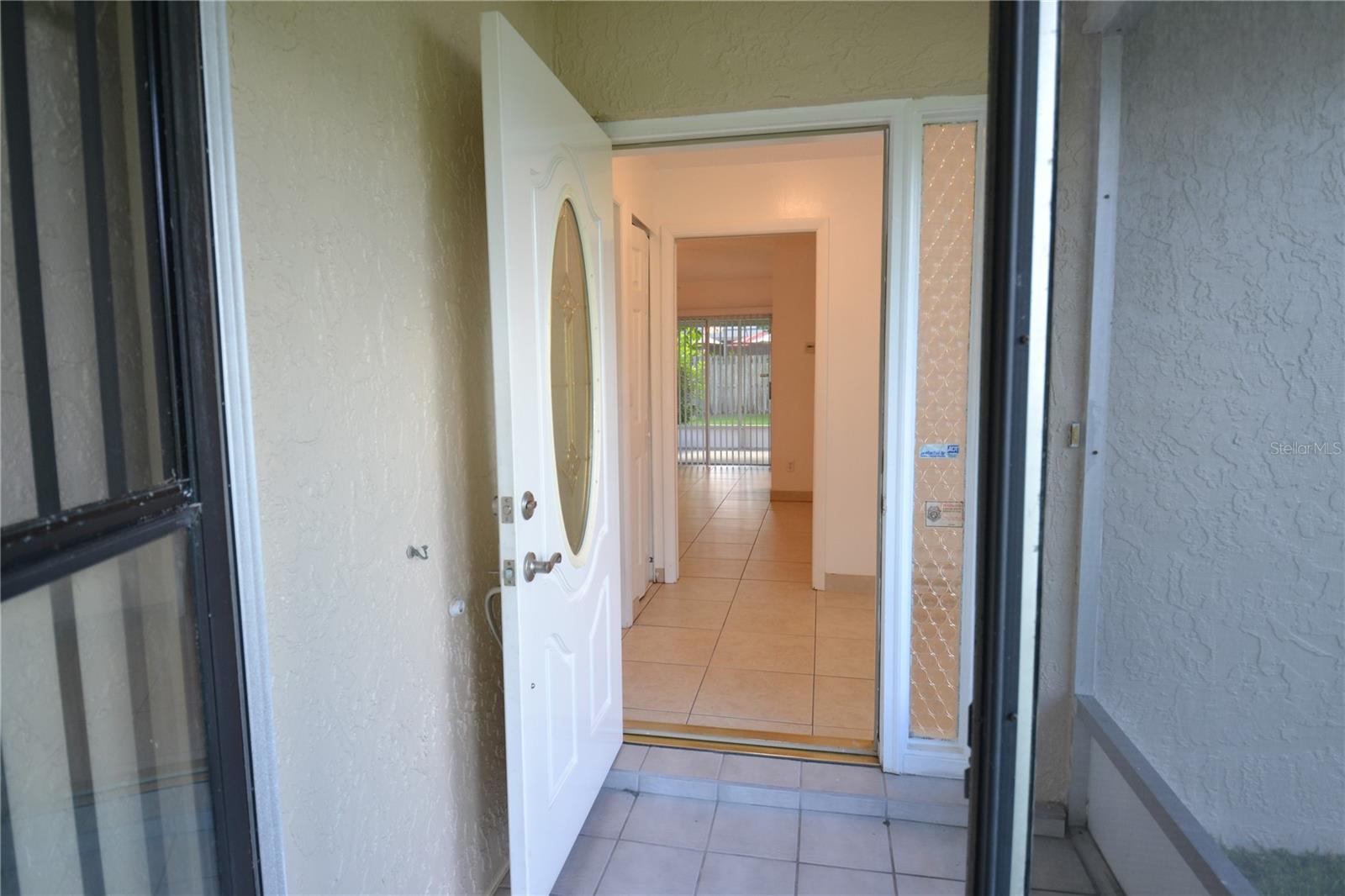 WOODGATE OF COUNTRYSIDE - Residential Lease