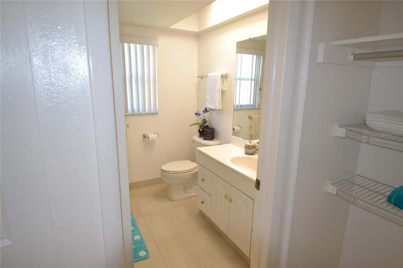 WOODGATE OF COUNTRYSIDE - Residential Lease