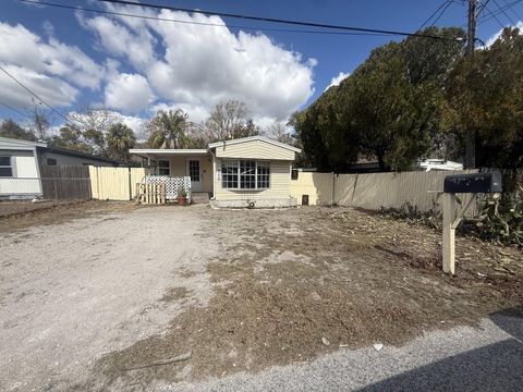 Photo of 9205 Pontiac Street, New Port Richey, FL 34654 (MLS # A4683634)