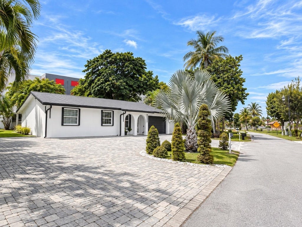 Photo of 1712 Boardman Avenue, West Palm Beach, FL 33407 (MLS # S5157883)