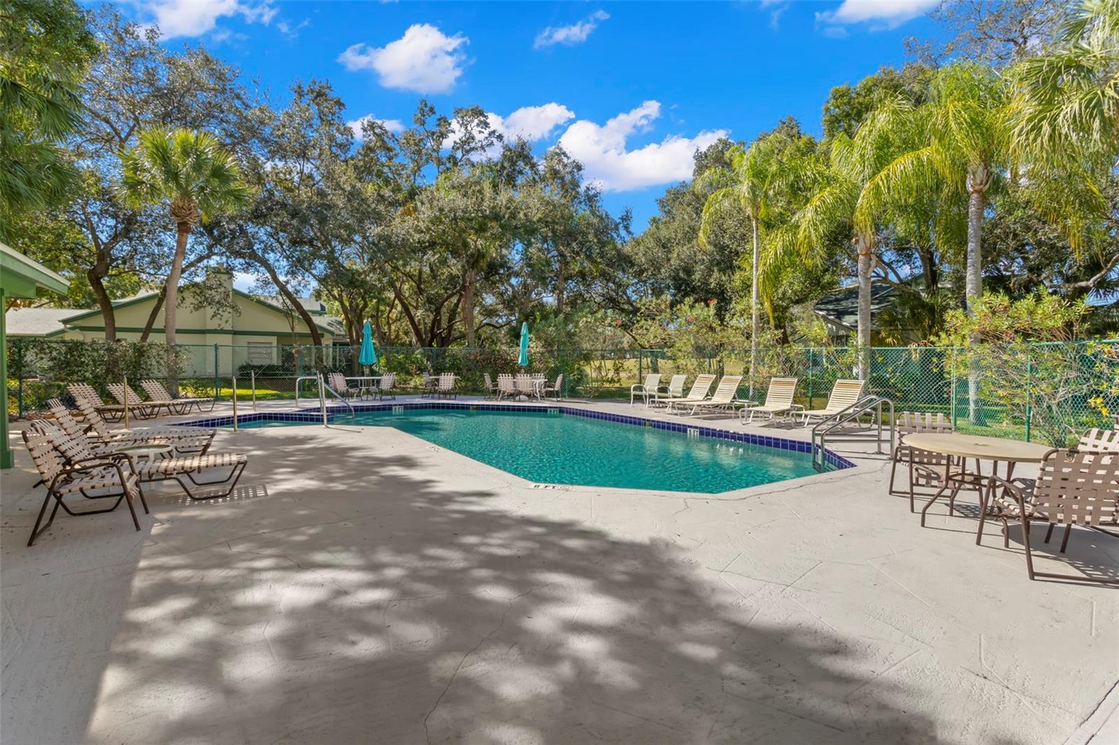 EAST LAKE WOODLANDS CYPRESS ESTATES - Residential Lease
