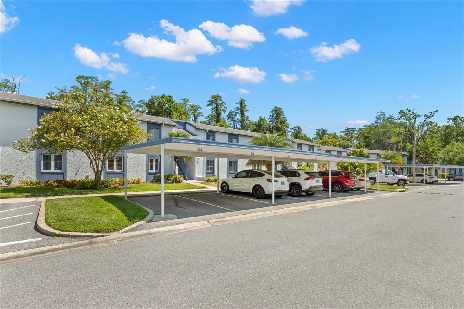 EAST LAKE WOODLANDS CYPRESS ESTATES - Residential Lease