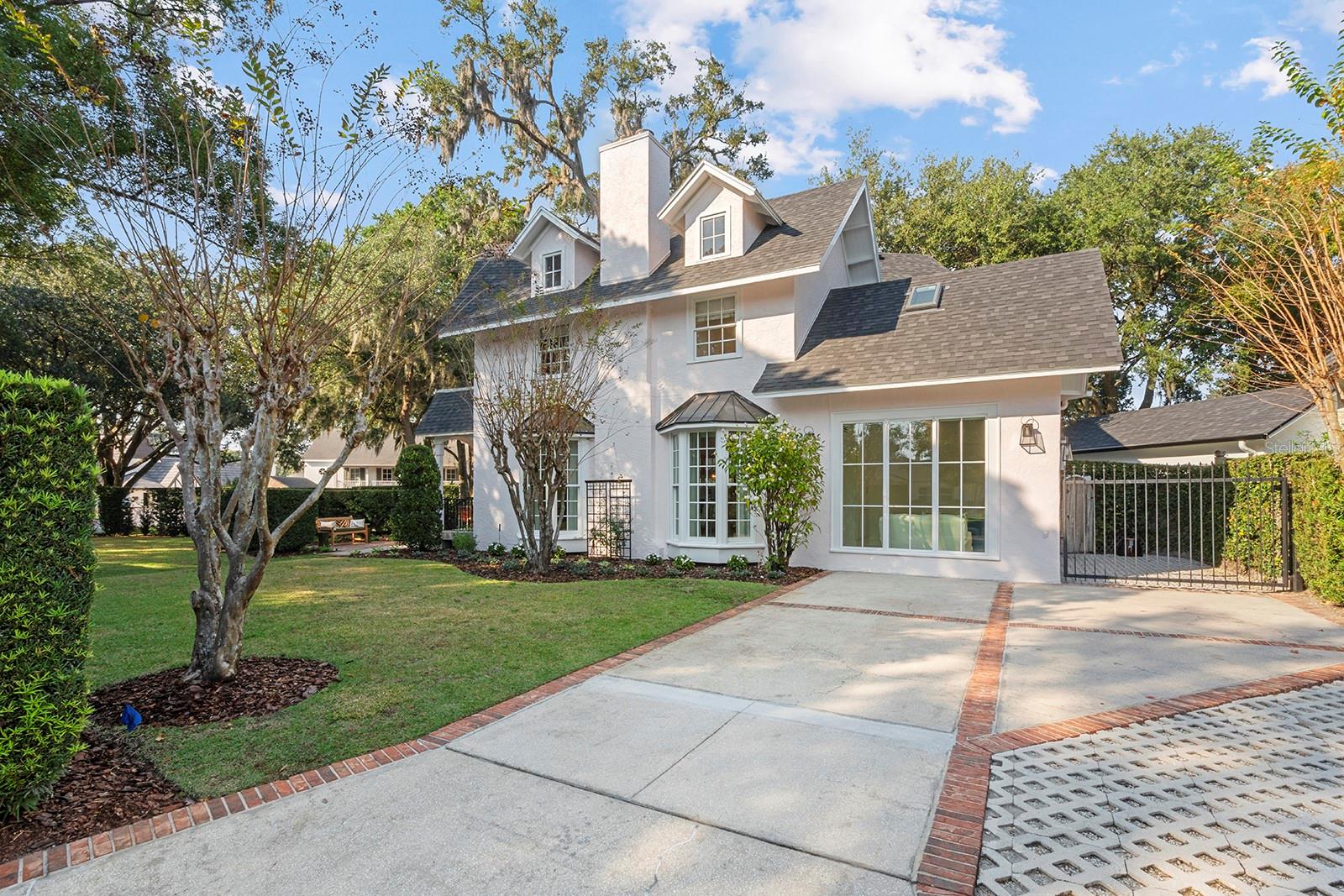 SYLVAN LAKE SHORES - Residential