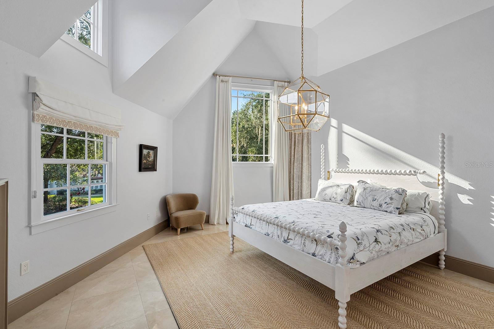 SYLVAN LAKE SHORES - Residential