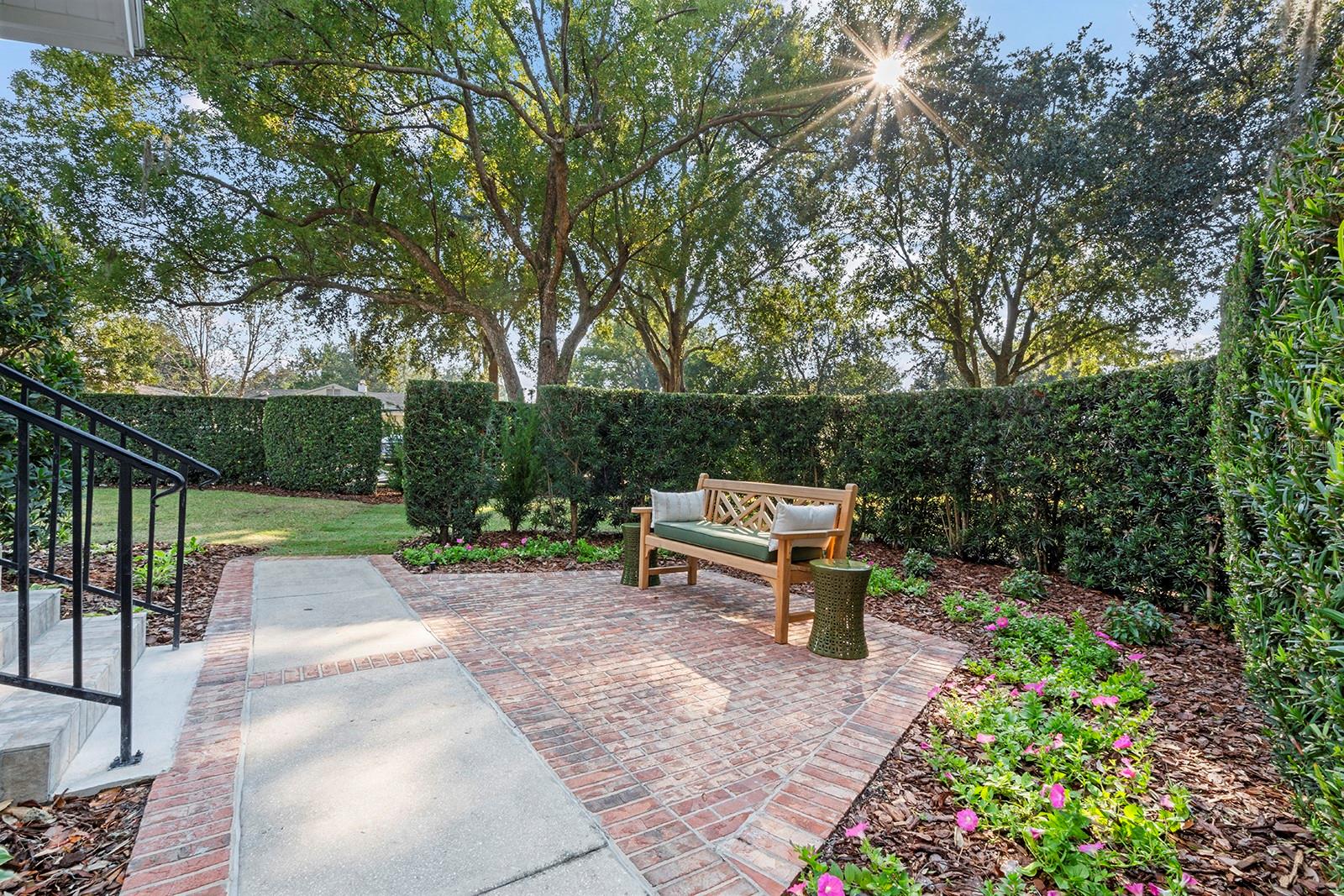 SYLVAN LAKE SHORES - Residential