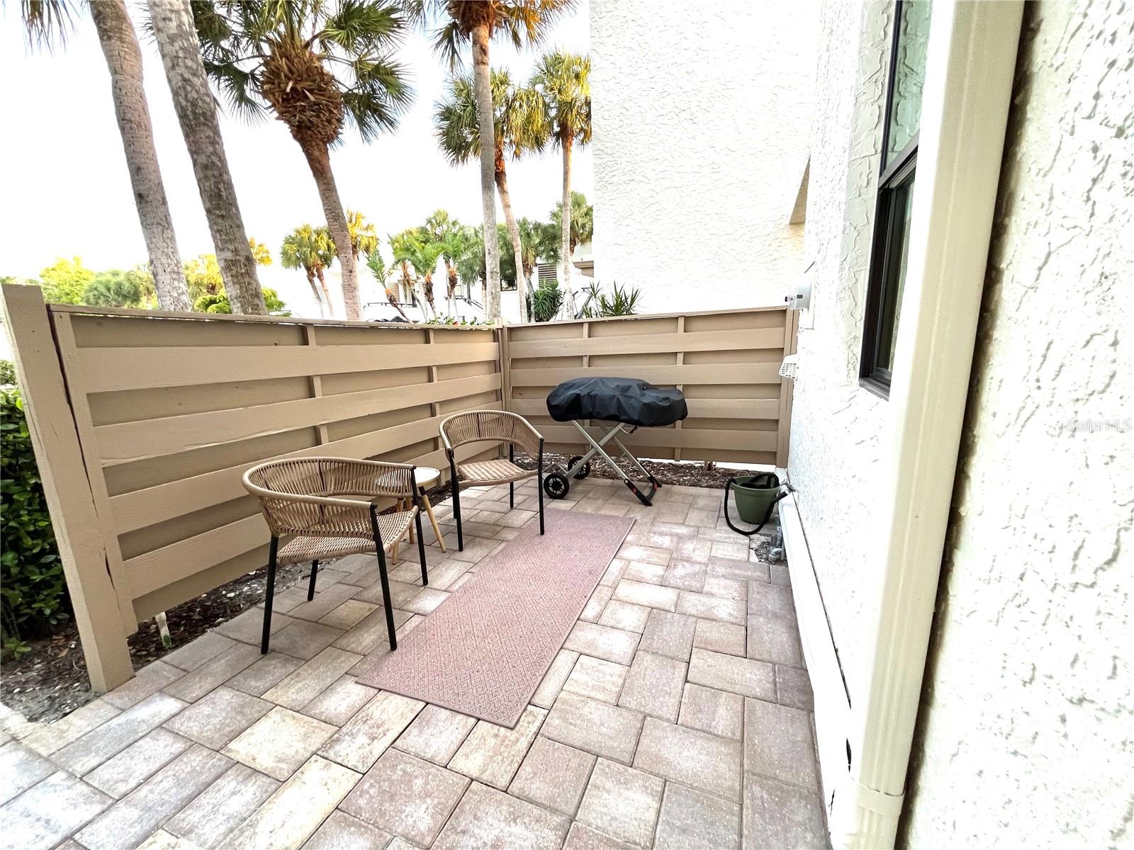 335 SPRINGDALE DRIVE 0