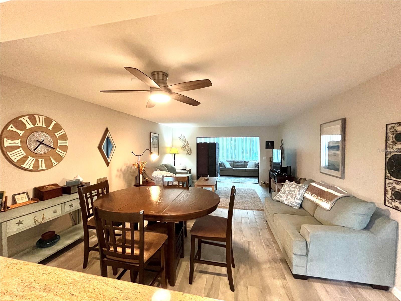 335 SPRINGDALE DRIVE 0