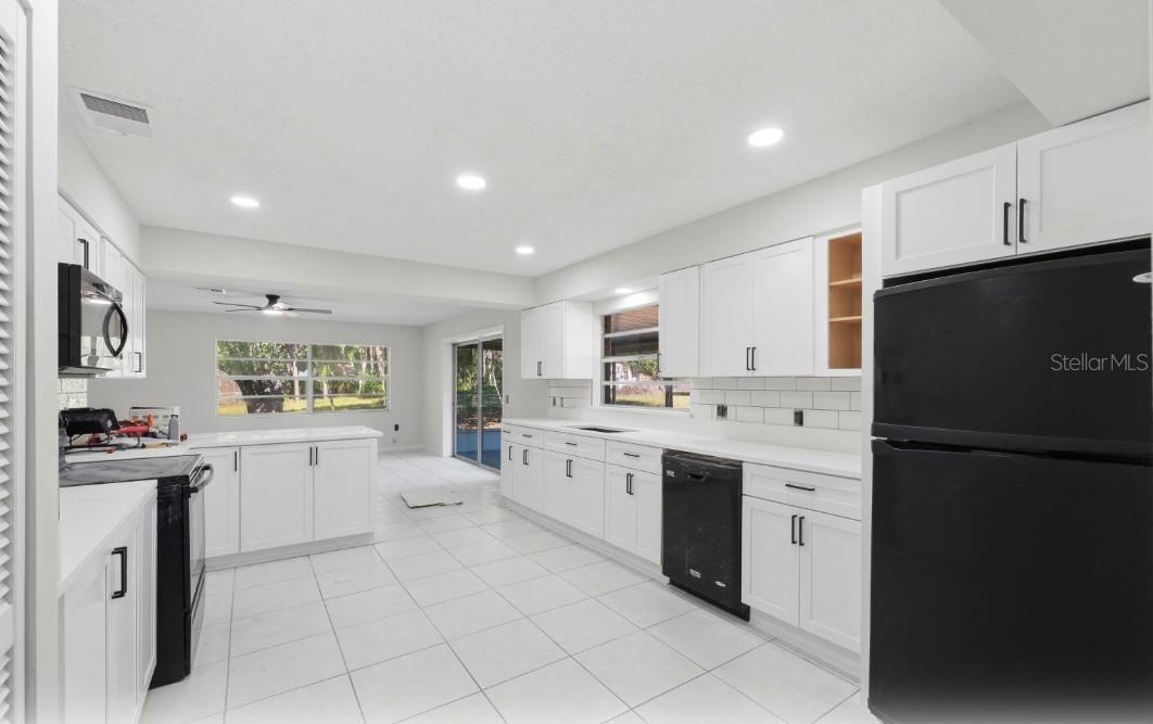 ACREAGE - Residential