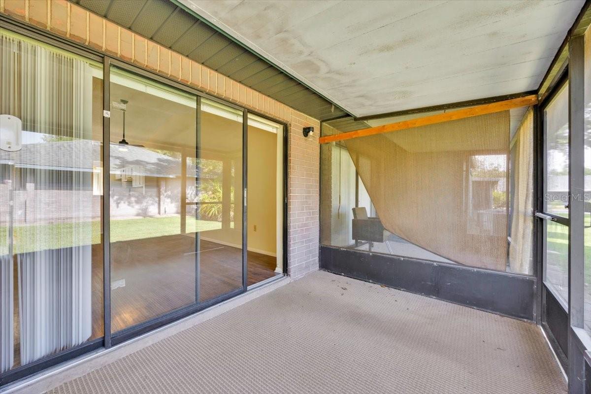 KING OAK VILLAS PH 1 - Residential