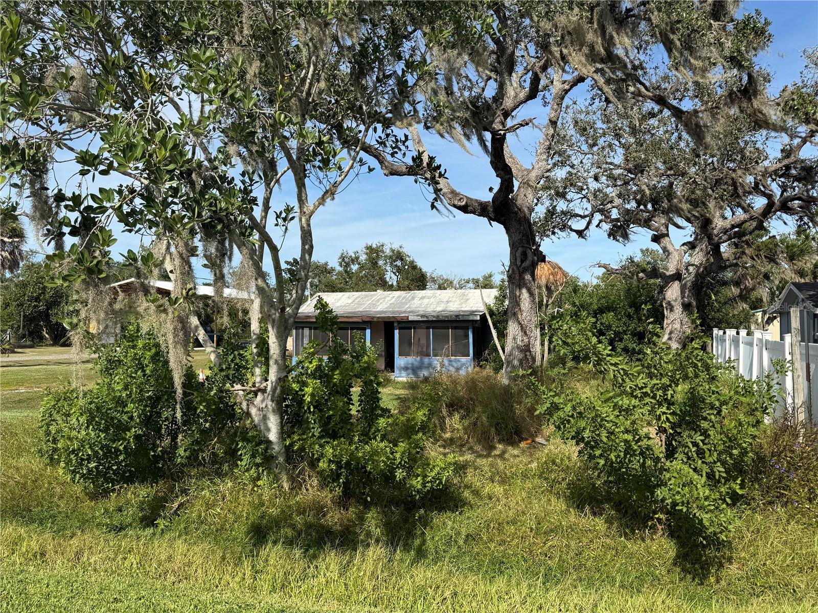 PINEY POINT - Residential