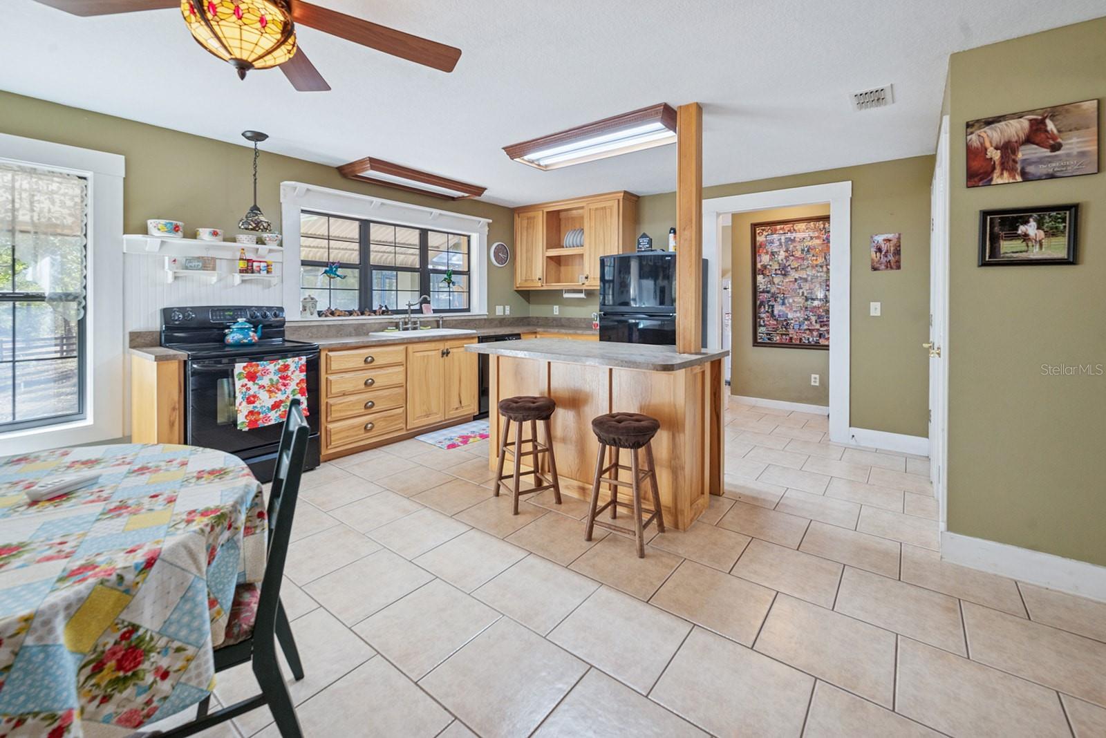 POSTELL ESTATES UNREC SUB - Residential