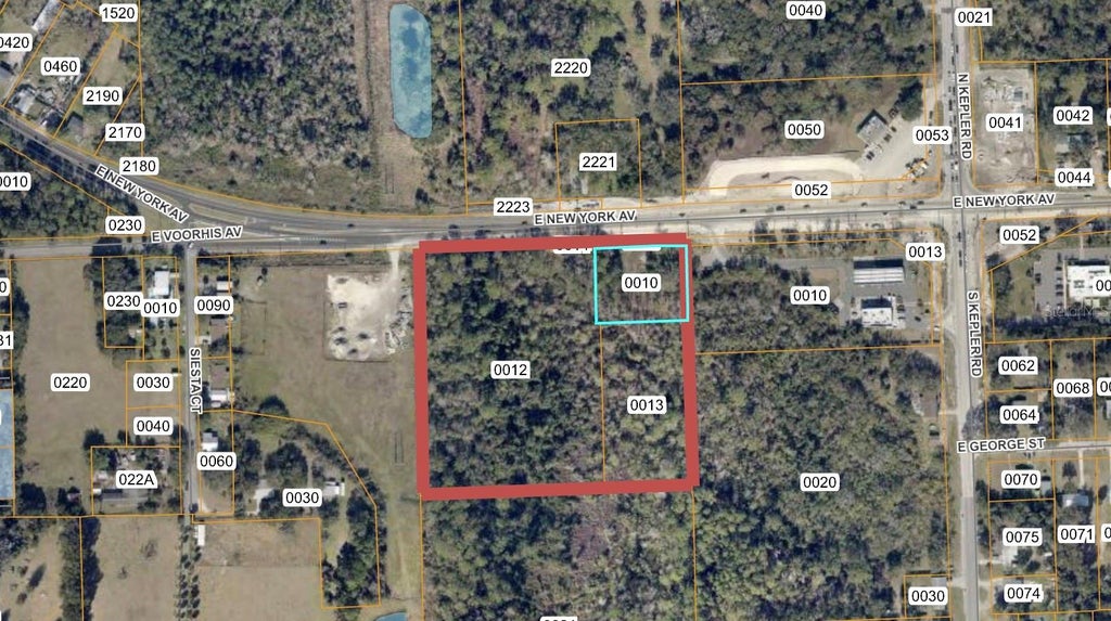 Photo of E New York Avenue, Deland, FL 32724 (MLS # V4950763)