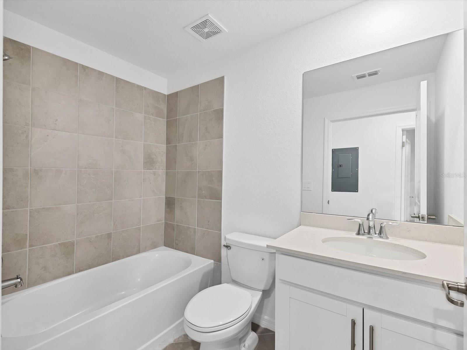 WELLEN PARK GOLF AND COUNTRY CLUB - Residential