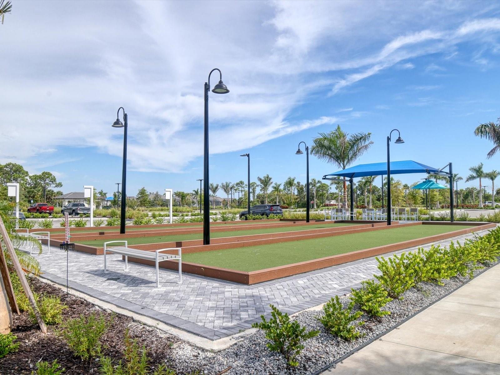 WELLEN PARK GOLF AND COUNTRY CLUB - Residential