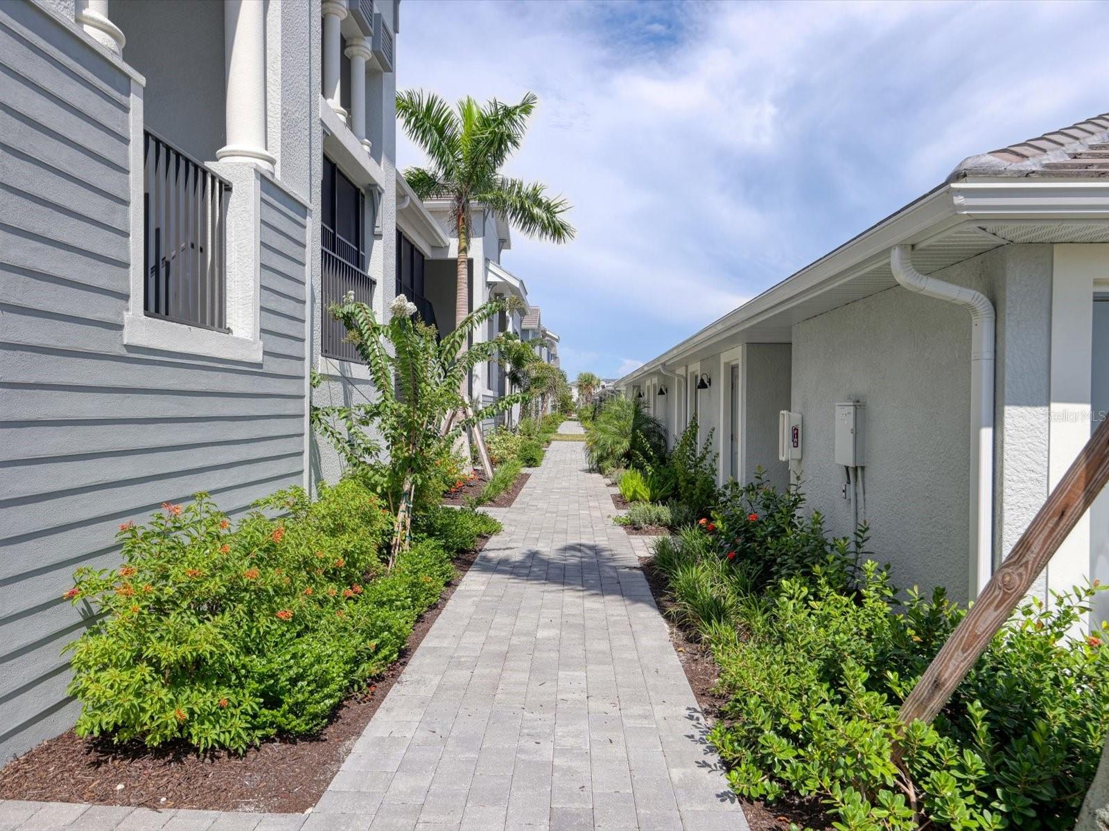 WELLEN PARK GOLF AND COUNTRY CLUB - Residential