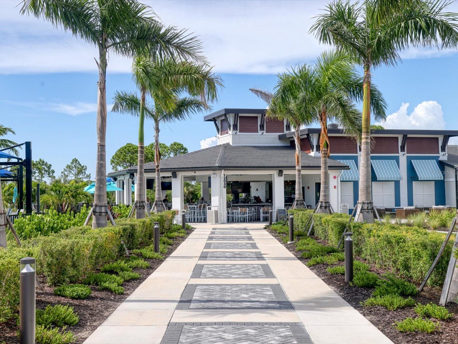 WELLEN PARK GOLF AND COUNTRY CLUB - Residential