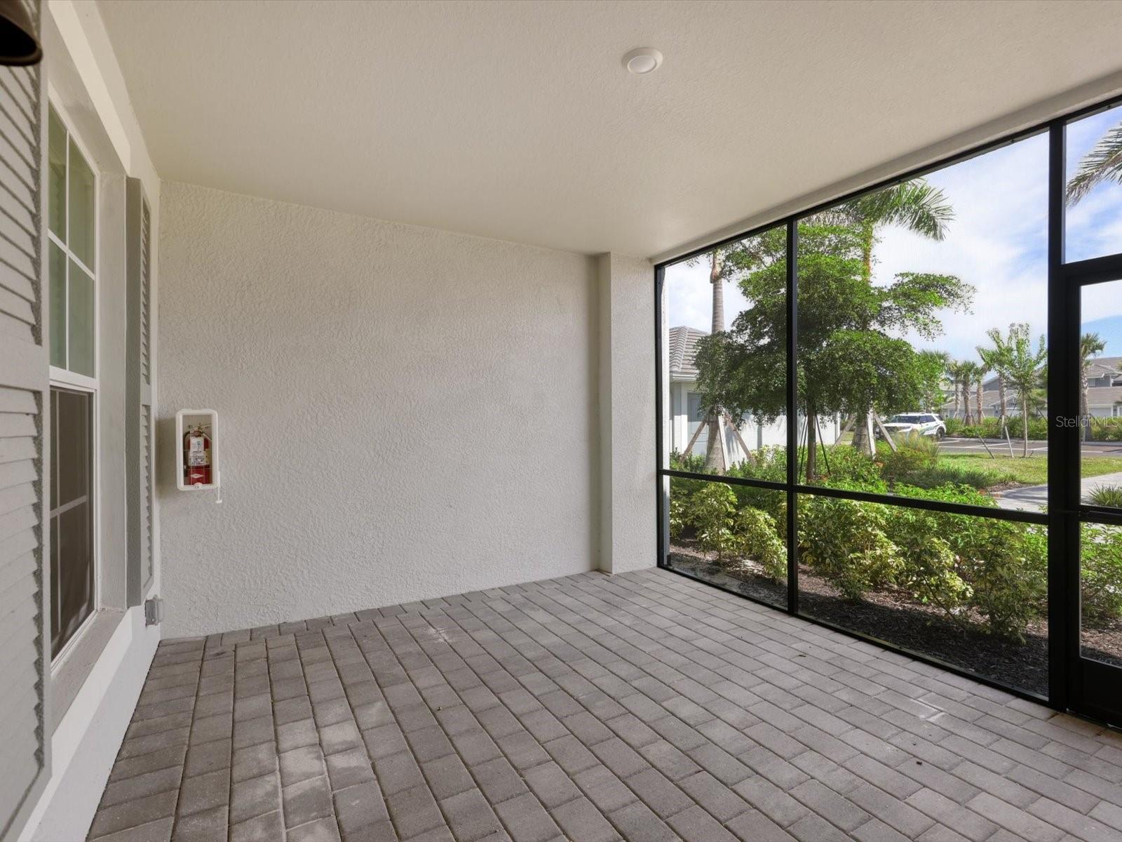 WELLEN PARK GOLF AND COUNTRY CLUB - Residential