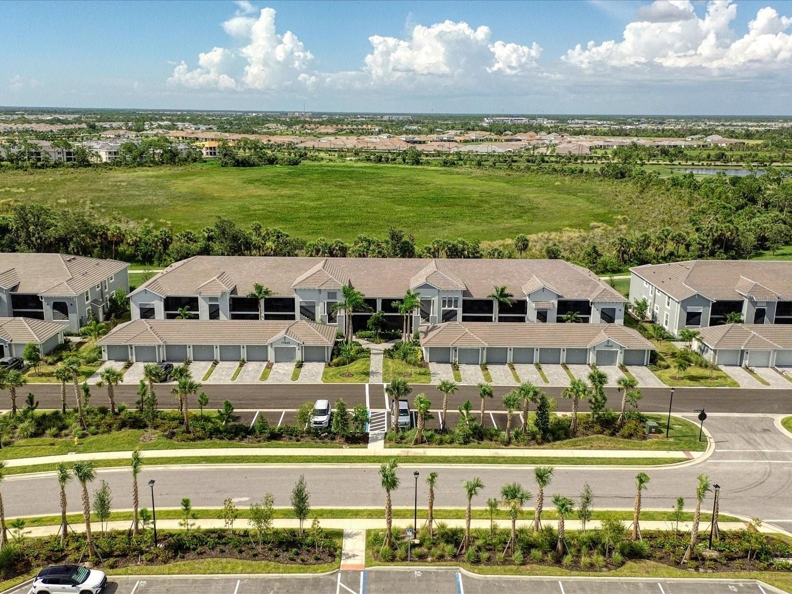 WELLEN PARK GOLF AND COUNTRY CLUB - Residential