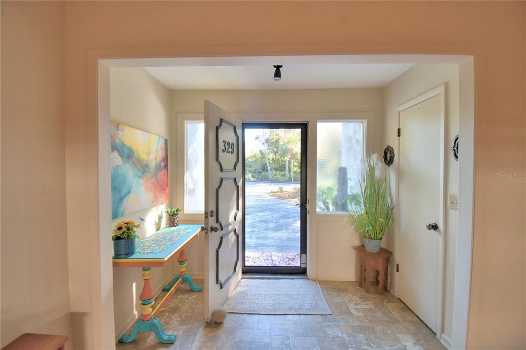 Photo of 329 El Dorado, Winter Haven, FL 33884 (MLS # G5104713)