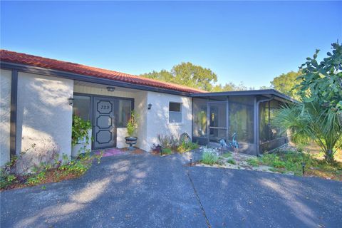 Photo of 329 El Dorado, Winter Haven, FL 33884 (MLS # G5104713)