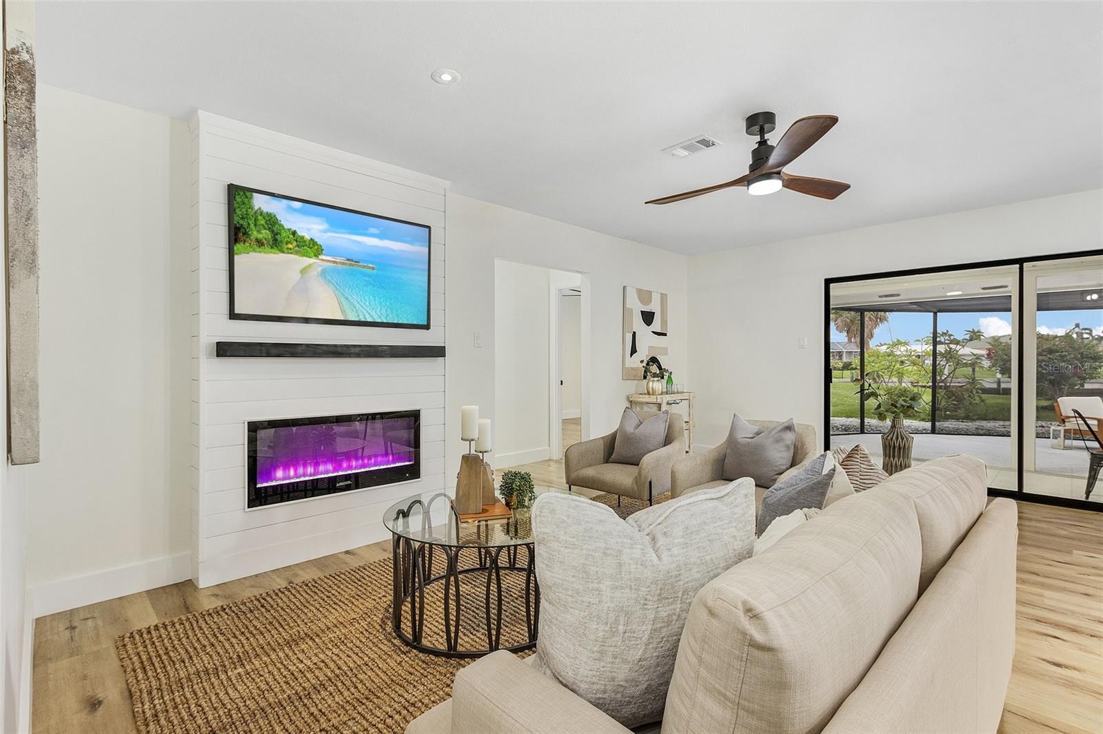 PUNTA GORDA ISLES SEC 04 - Residential Lease