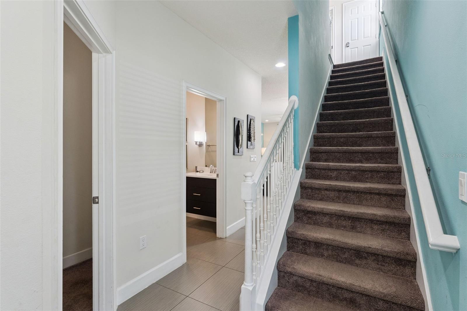 1440 RETREAT CIR