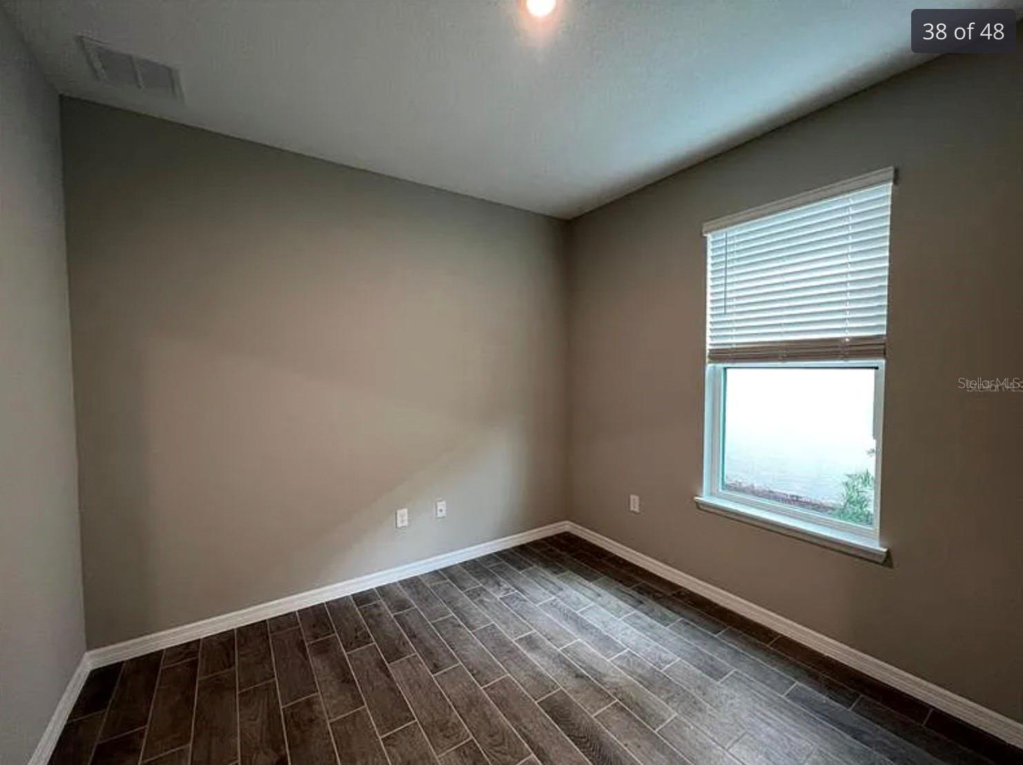 LANDINGS AT HAWKS CREST - Residential Lease