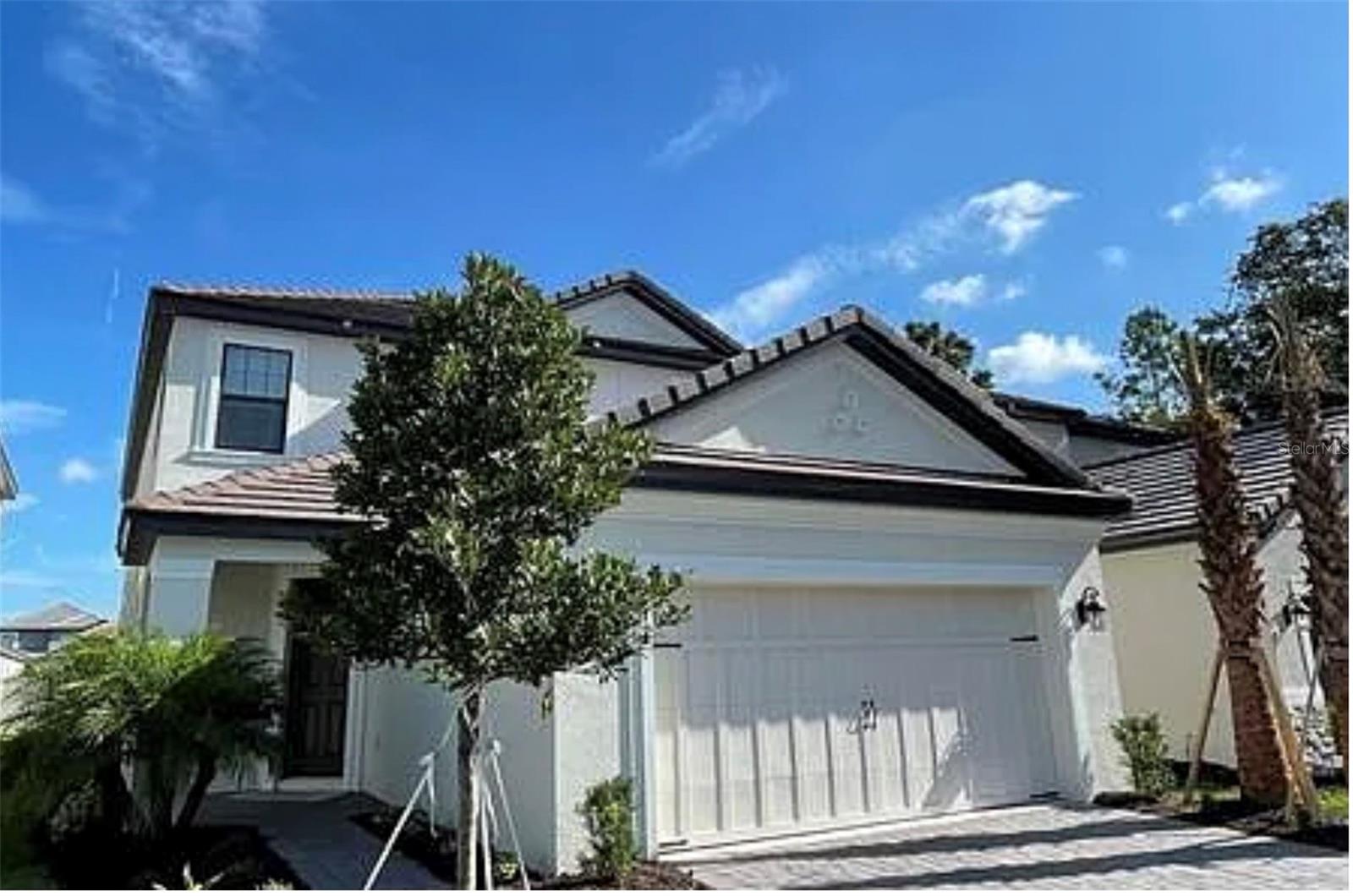 A beautiful home is located in a gated community in Winter Park. This tile roof single family house features 4 bed 3.5 bathrooms plus an office and second floor loft, open concept floor plan leads you to 20-foot high celling family room and kitchen/nook combined, high windows with plenty natural sunlights. The master bedroom is located on the first floor. The community is just a few minutes from grocery shopping at Costco, Super Target, Publix, Trinity Prep School and Full Sail University. The community provides great amenities including Pool, Clubhouse, Party Room. Dog Park, Gym, Grilling Area, Kid's splash Pad, Play Lawn, Lakeside Dock and Future Kayak Access. Landscape/Lawn care and Reclaimed Water Bills are paid by the landlord. Do not wait to schedule for a private showing.