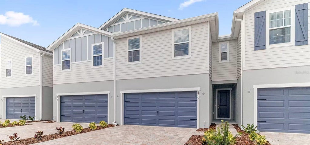 Photo of 48 Sunset Haven Loop, Saint Cloud, FL 34771 (MLS # L4965826)