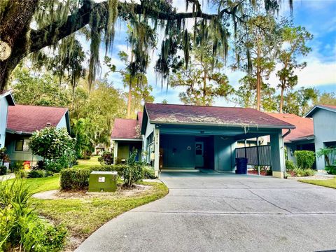 A home in LAKELAND