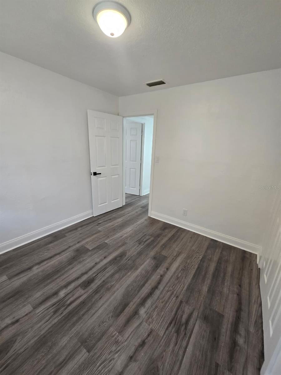 PINE HILLS MANOR 05 - Residential