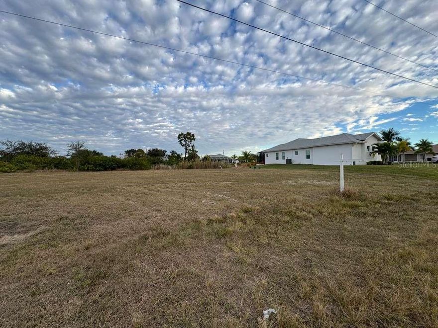 ***Paved street; Water: city water, city sewer, coming; no HOA fee.

EASTERN EXPOSURE - SEAWALL IN PLACE! Residential Lot situated on a 100 foot FRESH WATER CANAL & centrally located near Del Prado Blvd & Pine Island Road in NE Cape Coral Florida. Close to Publix, Walmart Supercenter, Home Depot, Lowes, Target, ALDI, Bjs, Starbucks, VA Clinic, AMC, Bed, Bath & Beyond & MORE!!! Perfect site to build your dream home, close to shopping, parks, places of worship, beaches & MORE!