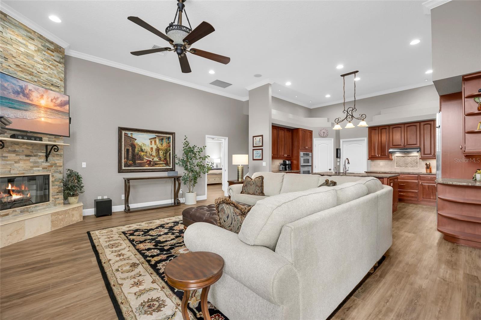 BAY HILL COVE - Residential