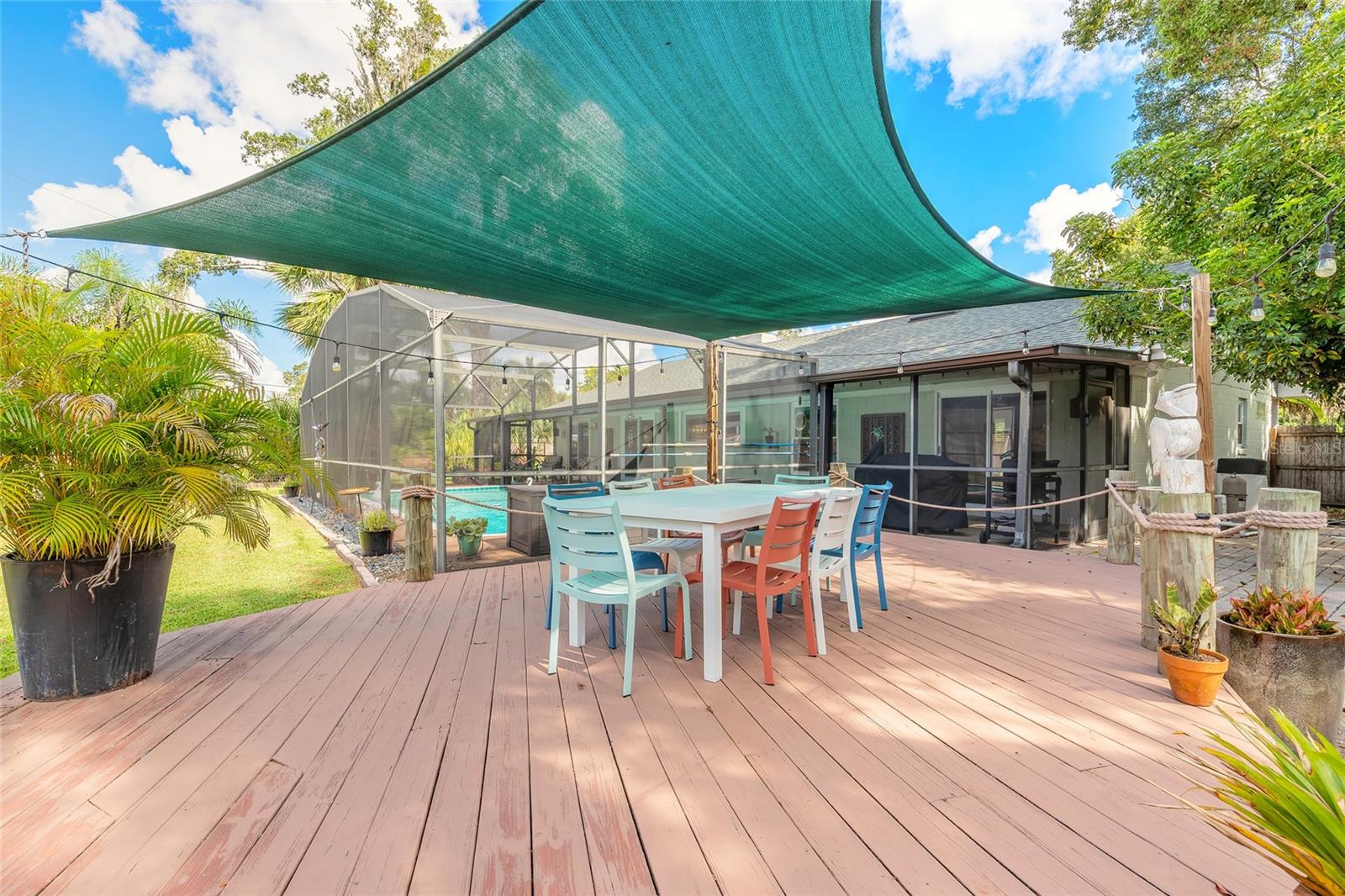 UNDEROAKS - Residential
