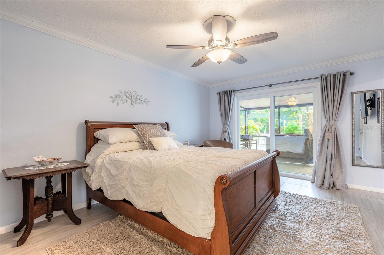 UNDEROAKS - Residential