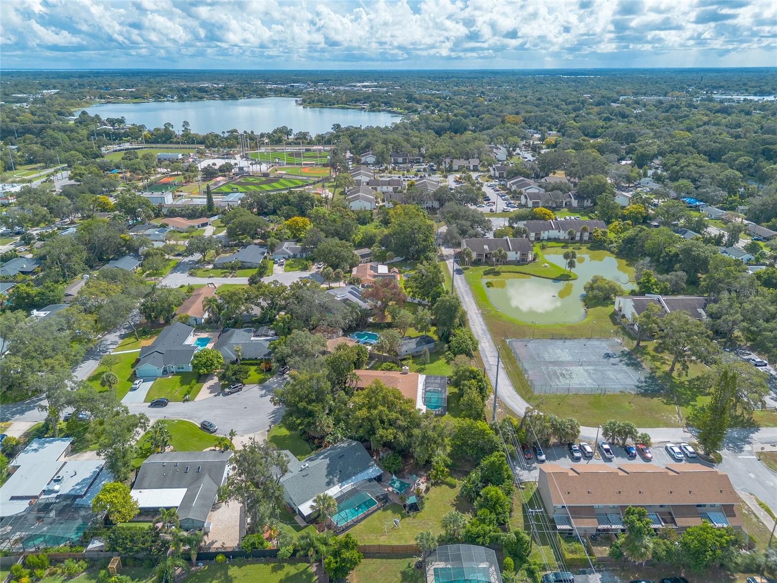 UNDEROAKS - Residential