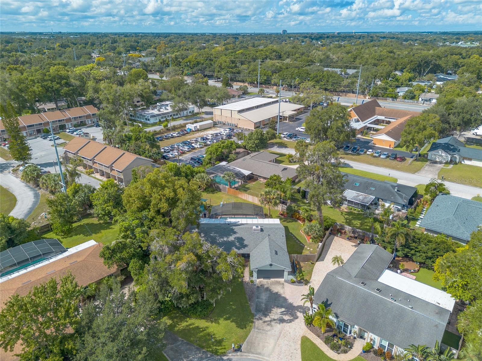 UNDEROAKS - Residential