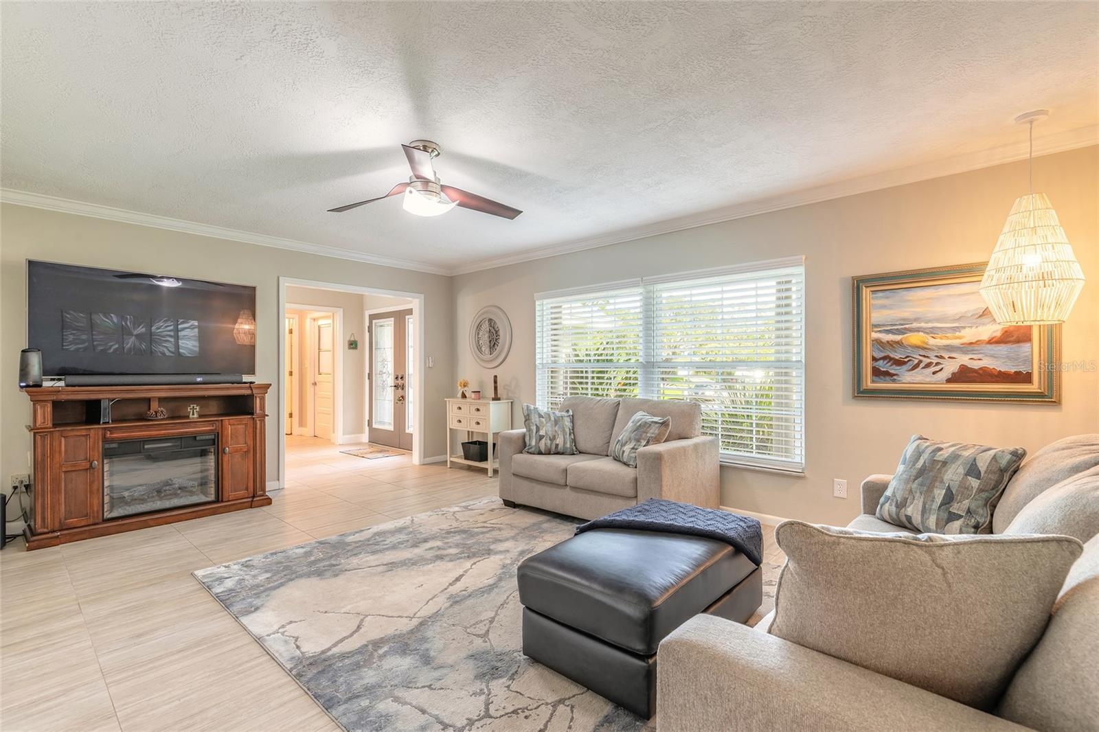 UNDEROAKS - Residential