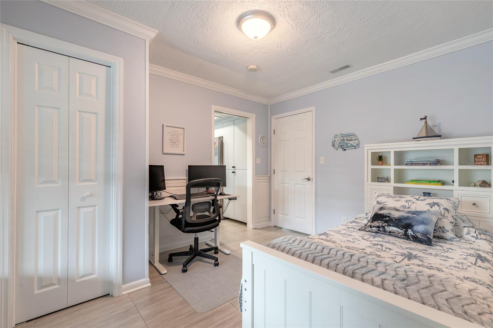 UNDEROAKS - Residential