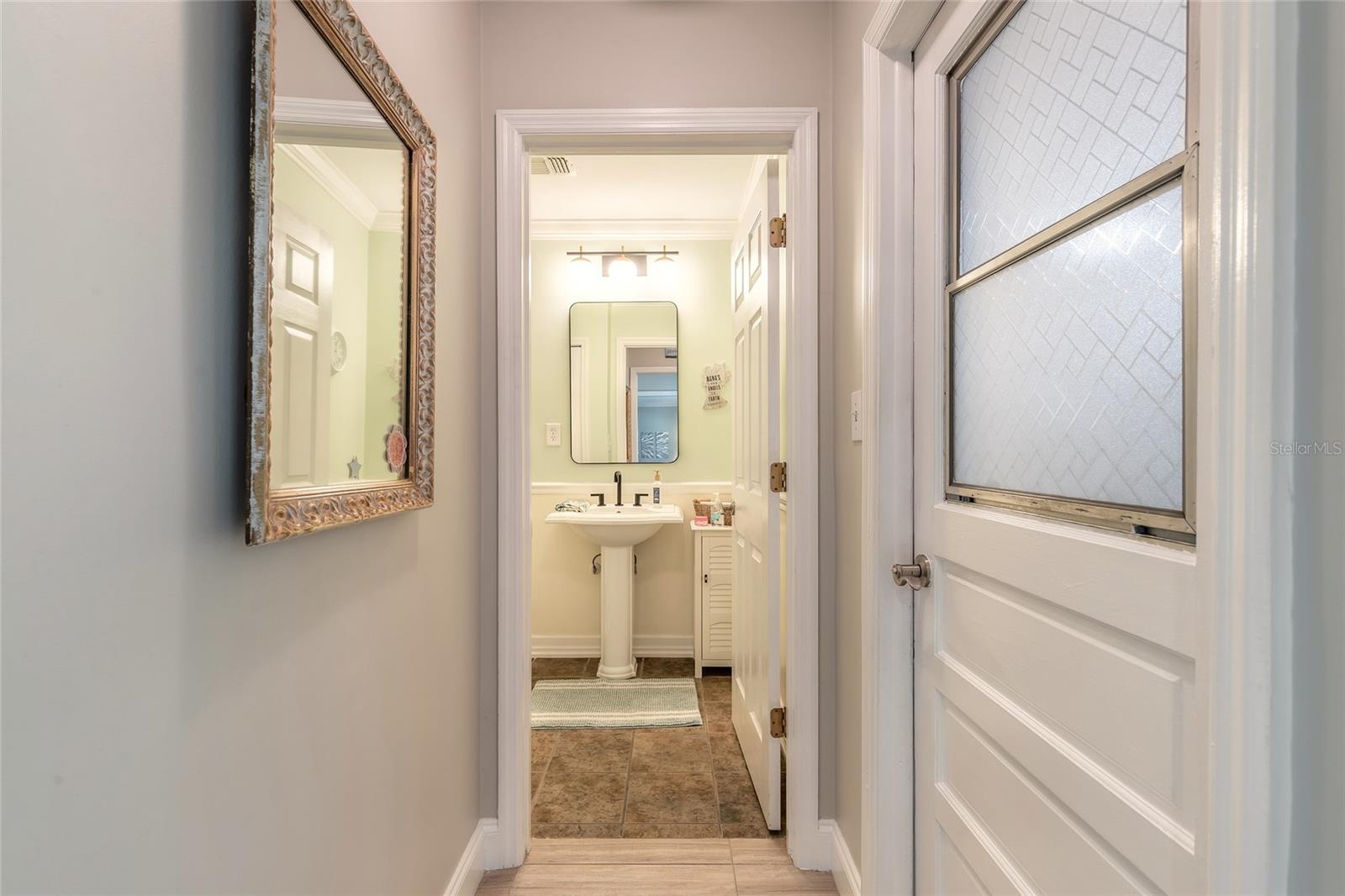 UNDEROAKS - Residential