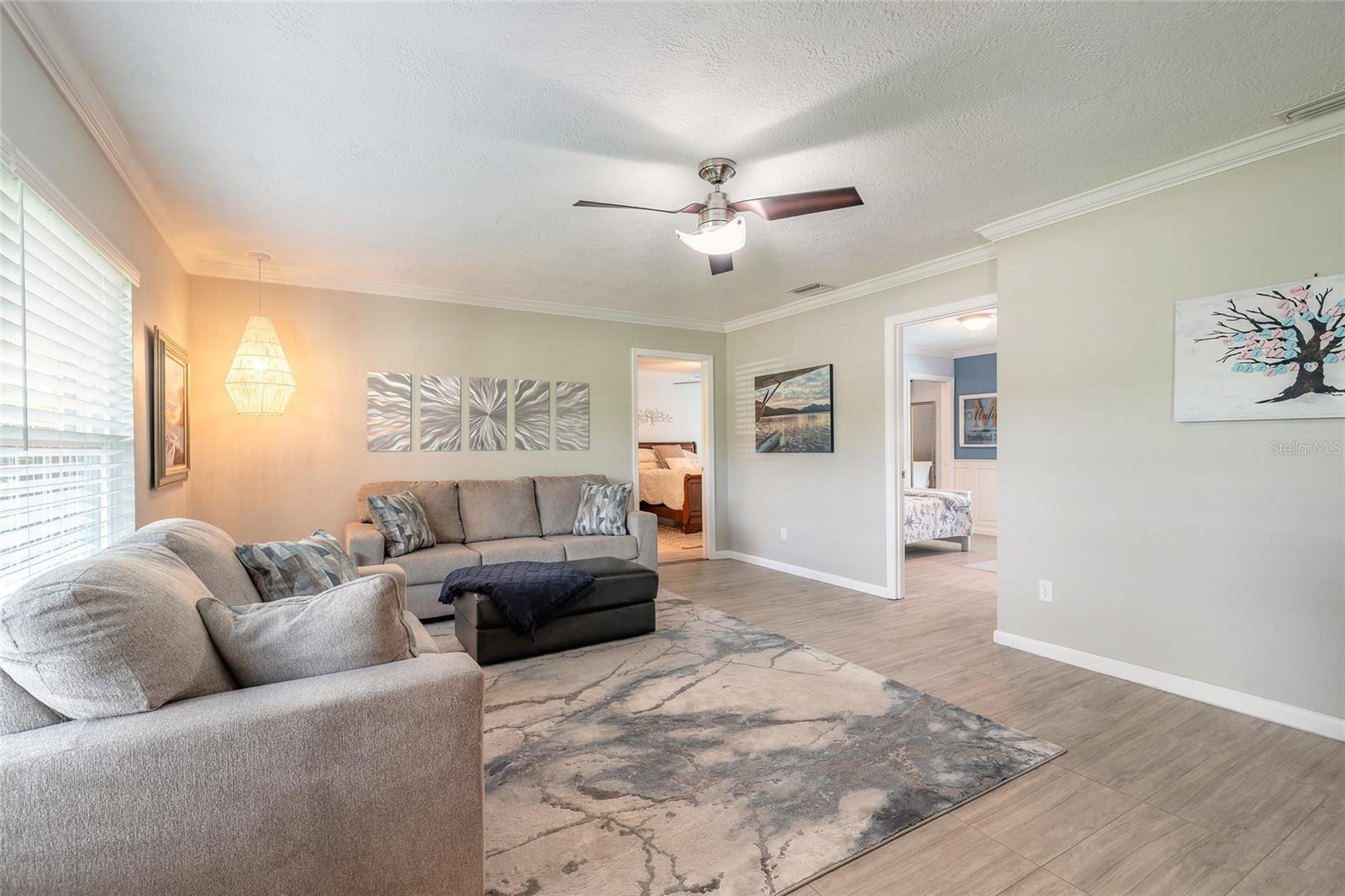 UNDEROAKS - Residential