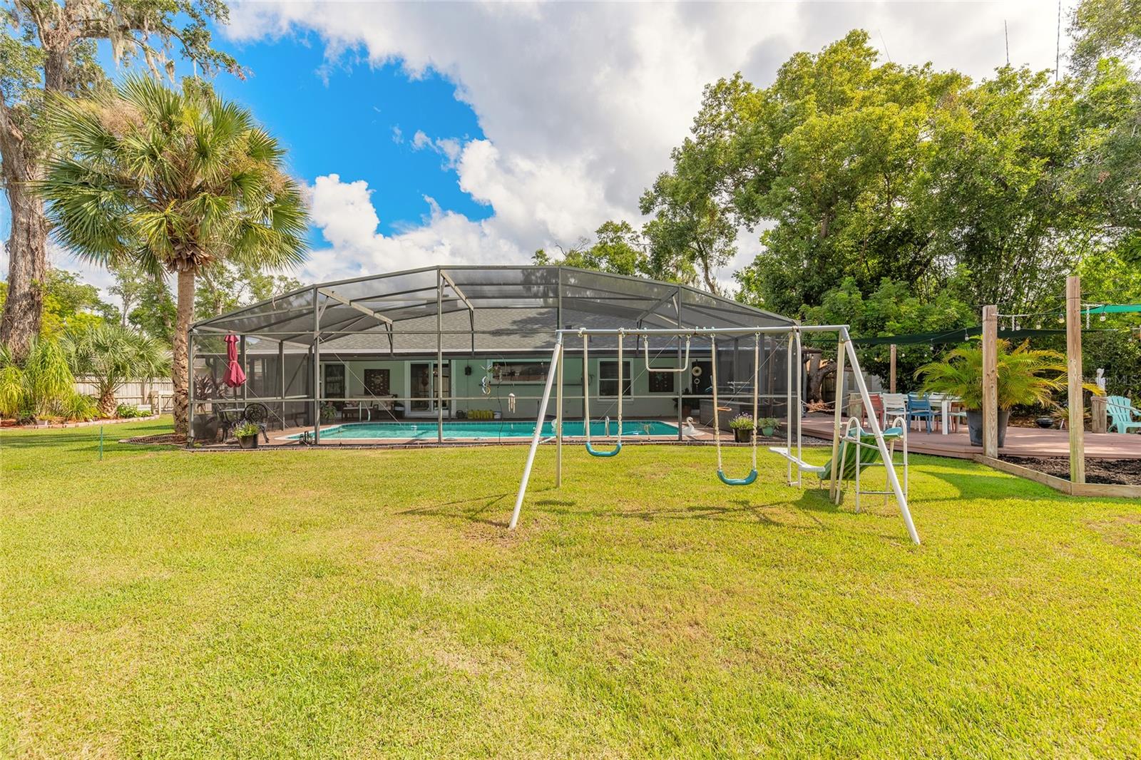 UNDEROAKS - Residential